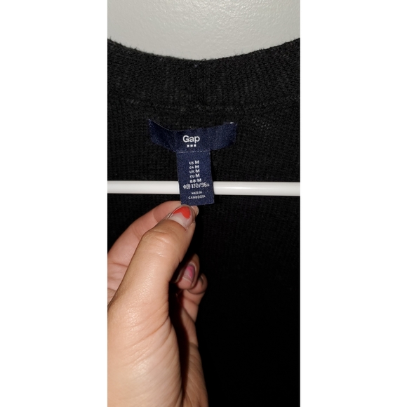 Gap Cardigan - Picture 2 of 2